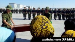 When the sons of high-ranking government officials in Turkmenistan join the army they are often placed in prestigious military units, such as the presidential guard. 