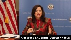 Заступник держсекретаря США з публічної дипломатії та зв'язків з громадськістю Тера Саненшайн