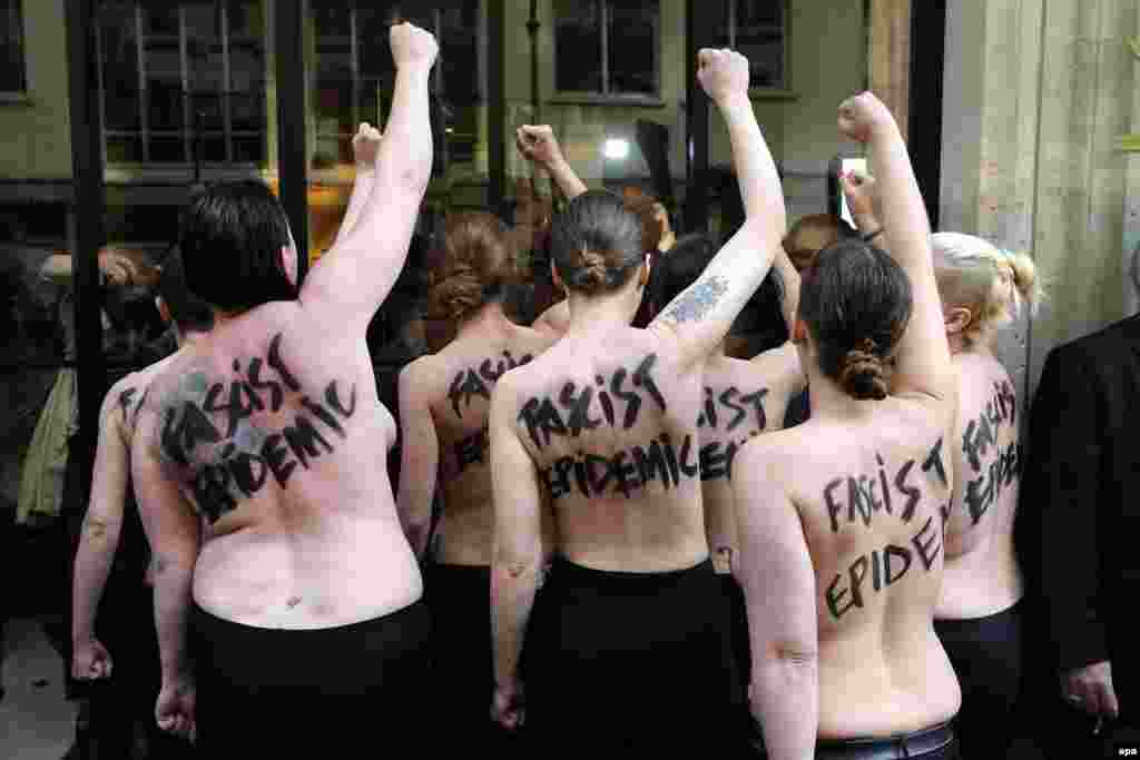 Антифашистская акция протеста в Париже. Апрель 2014 года.