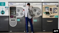 عکس آرشیوی از مترو پاریس