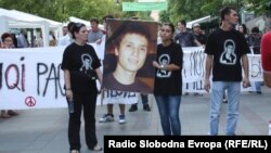 Протест против полициска бруталност во Скопје организиран на повик на братот на убиениот Мартин Нешкоски, Александар на 29 септември 2011 година.