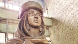 Бронзовый памятник царице Сузге, похищение которого местные власти не хотят расследовать