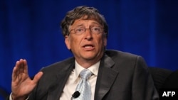 U.S. -- Co-founder and co-chairman of the Bill and Melinda Gates Foundation and chairman and former chief executive of Microsoft Bill Gates speaks during a panel discussion of the 19th International AIDS Conference, Washington, 23Jul2012