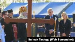 Tomislav Nikolić sa suprugom na polaganju kamena temeljca