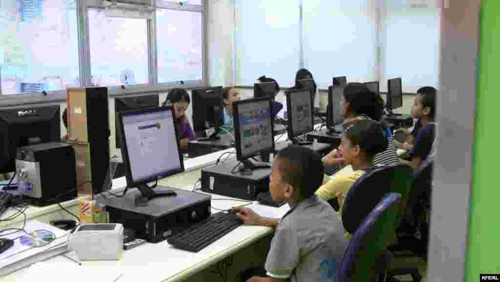 Paraisapolis Community Program #5