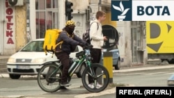 Aktivistët në Serbi thonë se cak i gjuhës së urrejtjes nuk janë vetëm migrantët. 