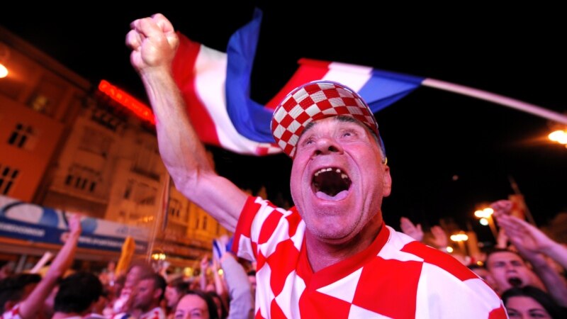 Hrvatske diplomate posetili hrvatske navijače u srpskom zatvoru