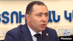Министр труда и социальных вопросов Артур Григорян