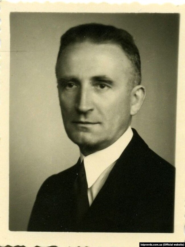 Андрій Мельник (1890–1964) – український державний, військовий, та політичний діяч. Голова Організації українських націоналістів