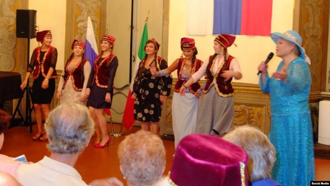 Узган елгы татар мәдәнияте көннәре. Рим шәһәре. Татар конгрессы сайты фотосы