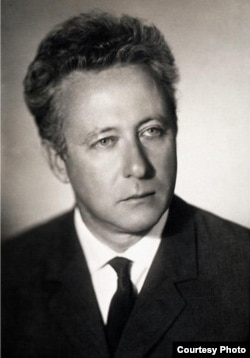Жорес Медведев, 1960-е