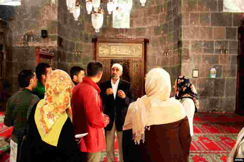 Qarsın keçmişi onun gələcəyinin gözü ilə #14