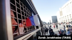 Задержанная участница гражданского схода на Манежной площади