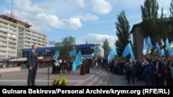 Митинг в память о жертвах депортации крымских татар. Мелитополь, 18 мая 2015 года