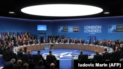 Зал заседаний лондонского саммита НАТО, приуроченного к 70-летию Североатлантического союза. 4 декабря 2019 года.