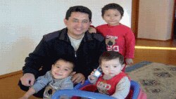 Отец ВИЧ-инфицированного ребенка в Южно-Казахстанской области Канат Альсеитов.