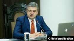 Armenia - Acting Prime Minister Karen Karapetian chairs his last cabinet meeting in Yerevan, 3 May 2018.