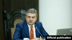 Исполняющий обязанности премьер-министра Армении Карен Карапетян (архив)