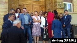 Архивска фотографија - Пратениците на ВМРО-ДПМНЕ пред Собранието