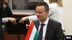Унгарскиот министер за надворешни работи, Петер Сијарто.