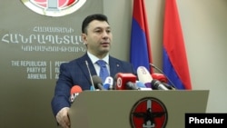 Armenia -- Republican Party spokesman Eduard Sharmazanov holds a news conference in Yerevan, December 24, 2019.