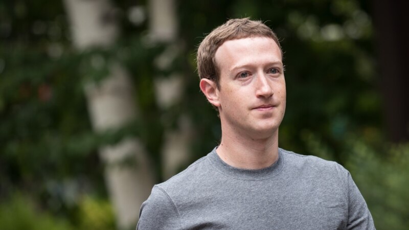 Zuckerberg kërkon falje për keqpërdorimin e të dhënave në Facebook