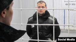 Геннадий Афанасьев во время видео-конференции, проводившейся в суде
