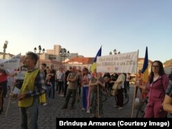 Protest al organizațiilor Timișoara fără mască și România curajoasă duminică, 26 septembrie 2021 în Piața Unirii
