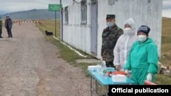 Контрольно-пропускной пункт «Каркыра-автодорожный» в Иссык-Кульской области. Архивное фото. 