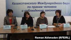 Участники пресс-конференции движения «Не молчи» на тему сексуального насилия в отношении детей в Казахстане. Алматы, 14 декабря 2016 года.