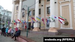 Сьцягі краін-удзельніц фэсту