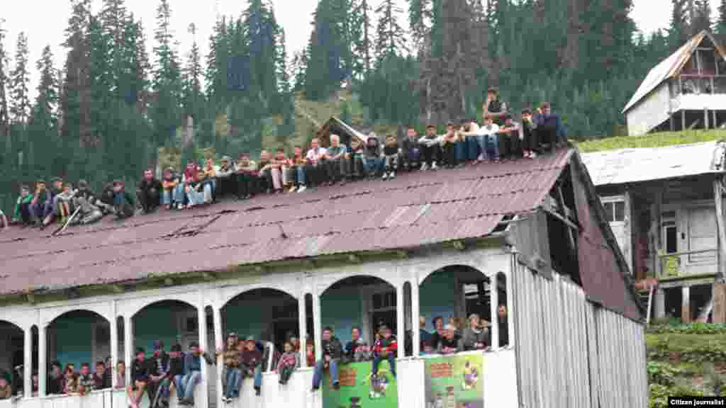 164 ლადო მენაბდე: უსათაურო