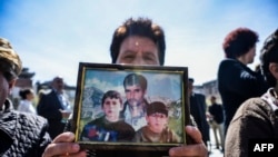 Dan nestalih na Kosovu, protest u Prištini