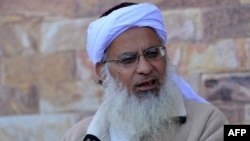 Pakistani cleric Maulana Abdul Aziz (file photo)