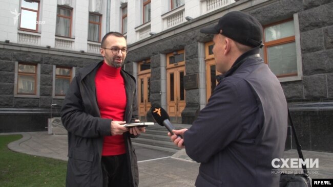 Ще раз Сергій Лещенко прийшов до Офісу президента майже за місяць, 14 листопада