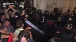 Protest u Beogradu protiv uvođenja policijskog časa