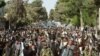 صدها تن به حمایت از جنرال دوستم در فاریاب مظاهره کردند