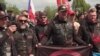 До Праги з мотопробігом прибули «Нічні вовки», активісти провели протест