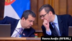 Ivica Dačić (L) i Aleksandar Vučić