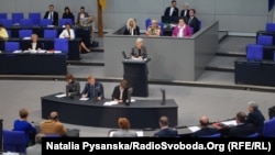 Գերմանիայի Բունդեսթագի նիստ, արխիվ