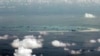 Эсминец США прошел вблизи искусственных китайских островов