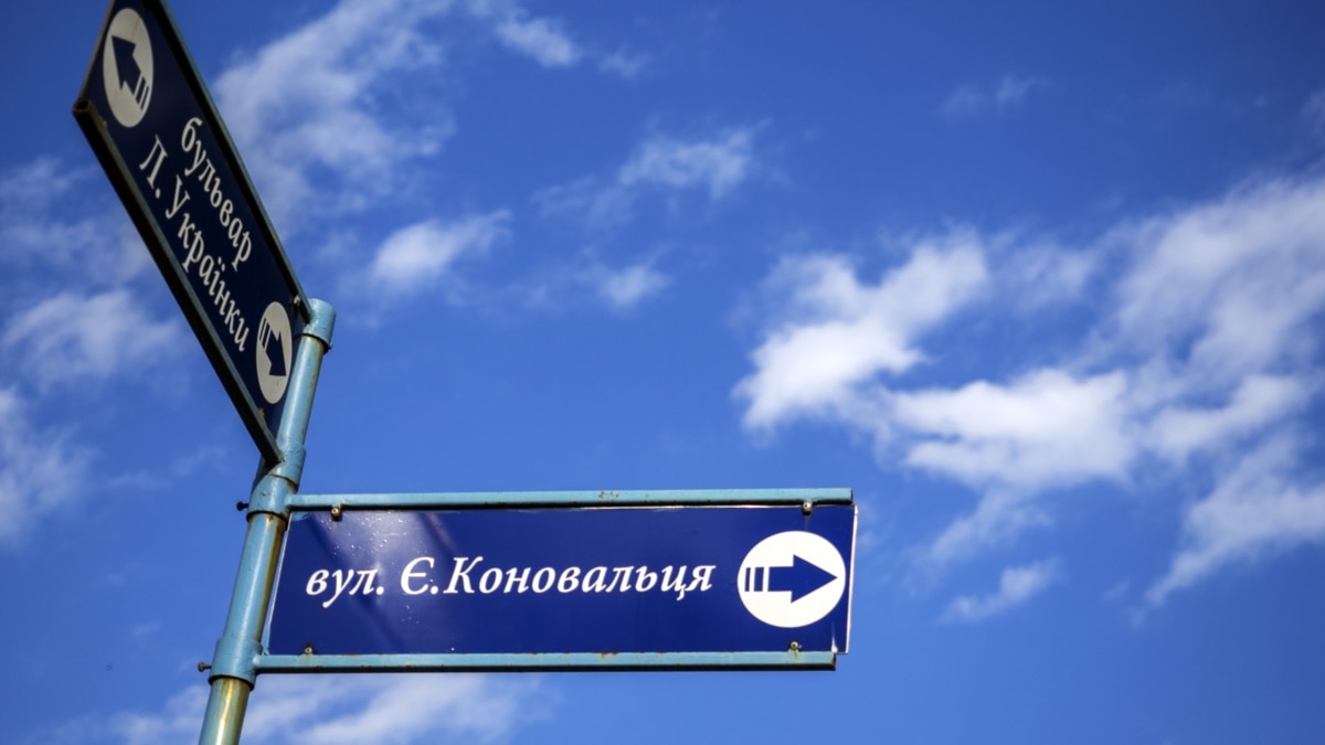 Перейменування вулиць: чи варто «хороших» росіян міняти на «поганих»  українців?