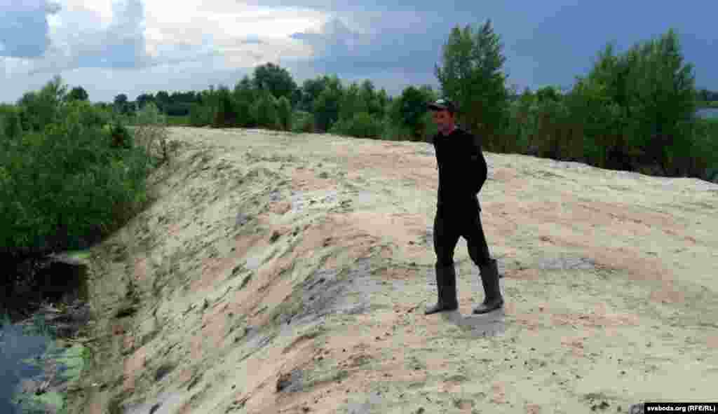 На адноўленай дамбе