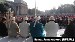 Курман Айт намазы учуру. Бишкек, 2015-жыл