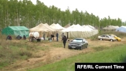 Палаточный лагерь для мигрантов в Бузулукском районе Оренбургской области.