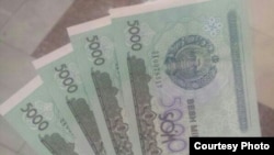 Пенсияларнинг энг кам миқдори қўшимча тўловни ҳисобга олган ҳолда 256 минг 675 сўмдан 400 минг сўмга оширилади.