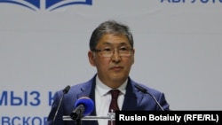 Ерлан Сагадиев, министр образования и науки Казахстана.