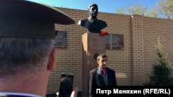 The advertisements appeared on local real estate websites in Novosibirsk just two days after a monument to Stalin was unveiled in the city.
