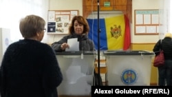 În s. Etulia, Găgăuzia, 965 din 2.608 de alegători au votat-o pe Victoria Furtună, candidata independentă, susținută de oligarhul fugar Ilan Șor.