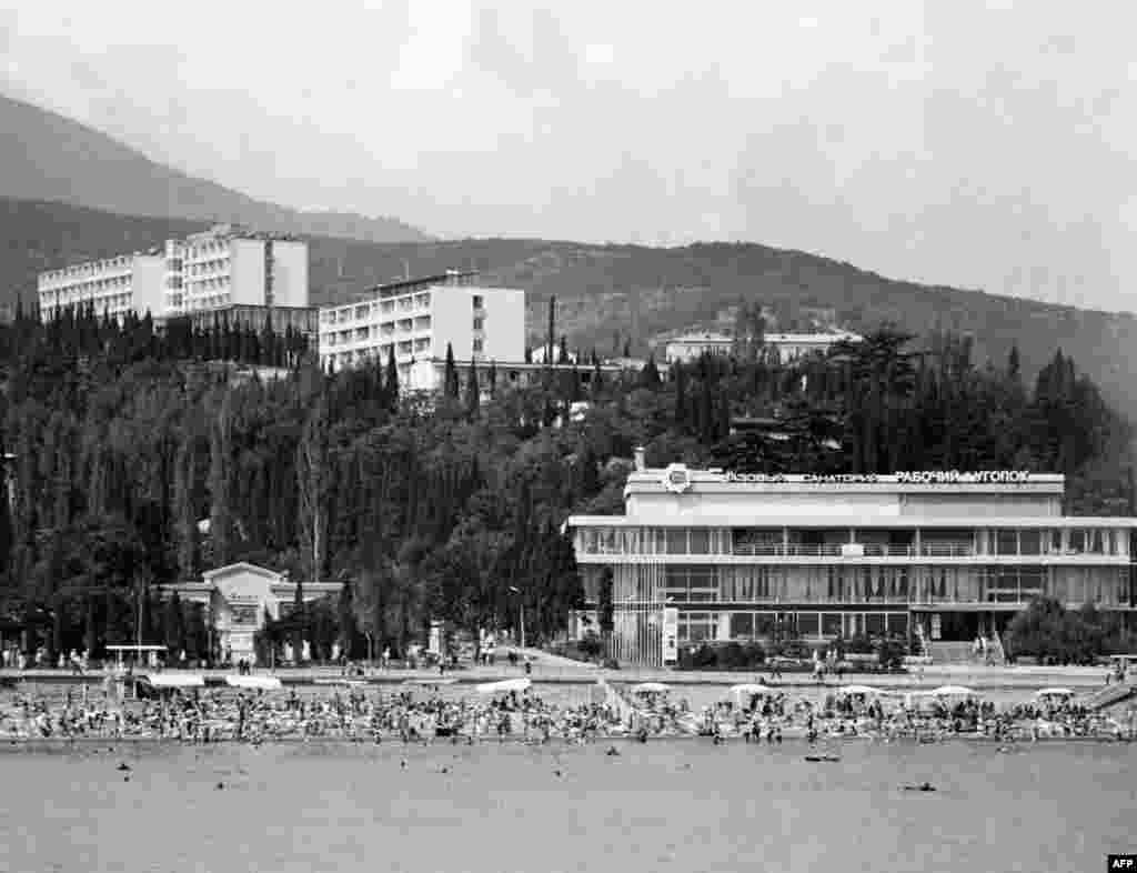 Crimea was also a key destination for well-placed Soviet citizens, who competed at work and school for highly prized "kurorty," or spa trips, at resorts like the Rabochy Ugolok (Workers' Corner) in Alushta.